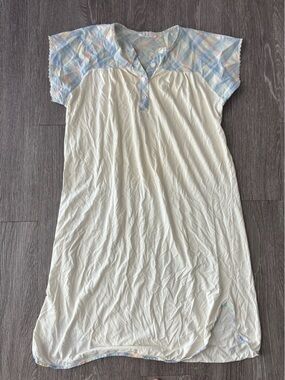 🐈 Vintage Komarov Cream Nightgown with Pastel Plaid Yoke